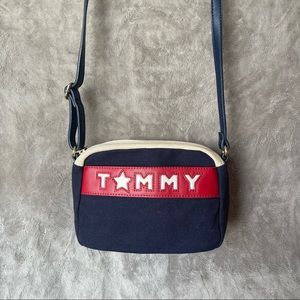 Tommy Hilfiger Colorblock Crossbody